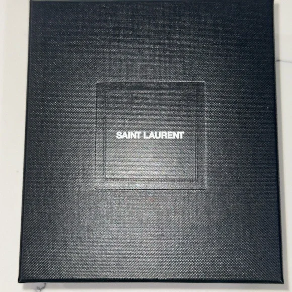YSL Card Holder with silver hardware - Picture 6 of 8